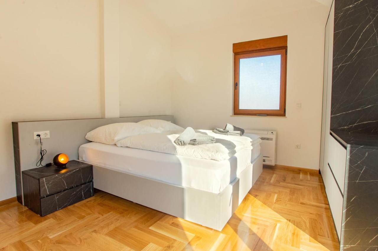 Exclusive Penthouse Old Town With Sauna And Jacuzzi Mostar Kültér fotó